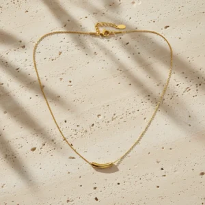 Alia lightweight anti-tarnish steel minimal chain necklace with curved bar for everyday wear