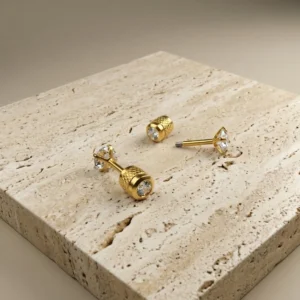 Sia lightweight anti-tarnish reversible gold stud earrings with screw closure for everyday wear